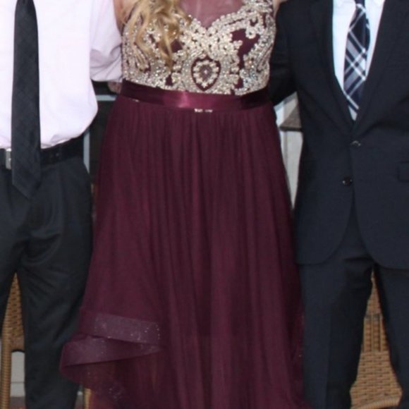 Maroon and Gold Formal Dress with loads of detail - Picture 12 of 16